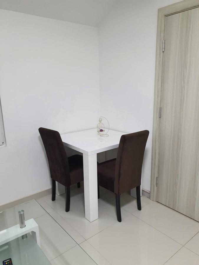 Apartman Tolosi 2 Podgorica Bagian luar foto